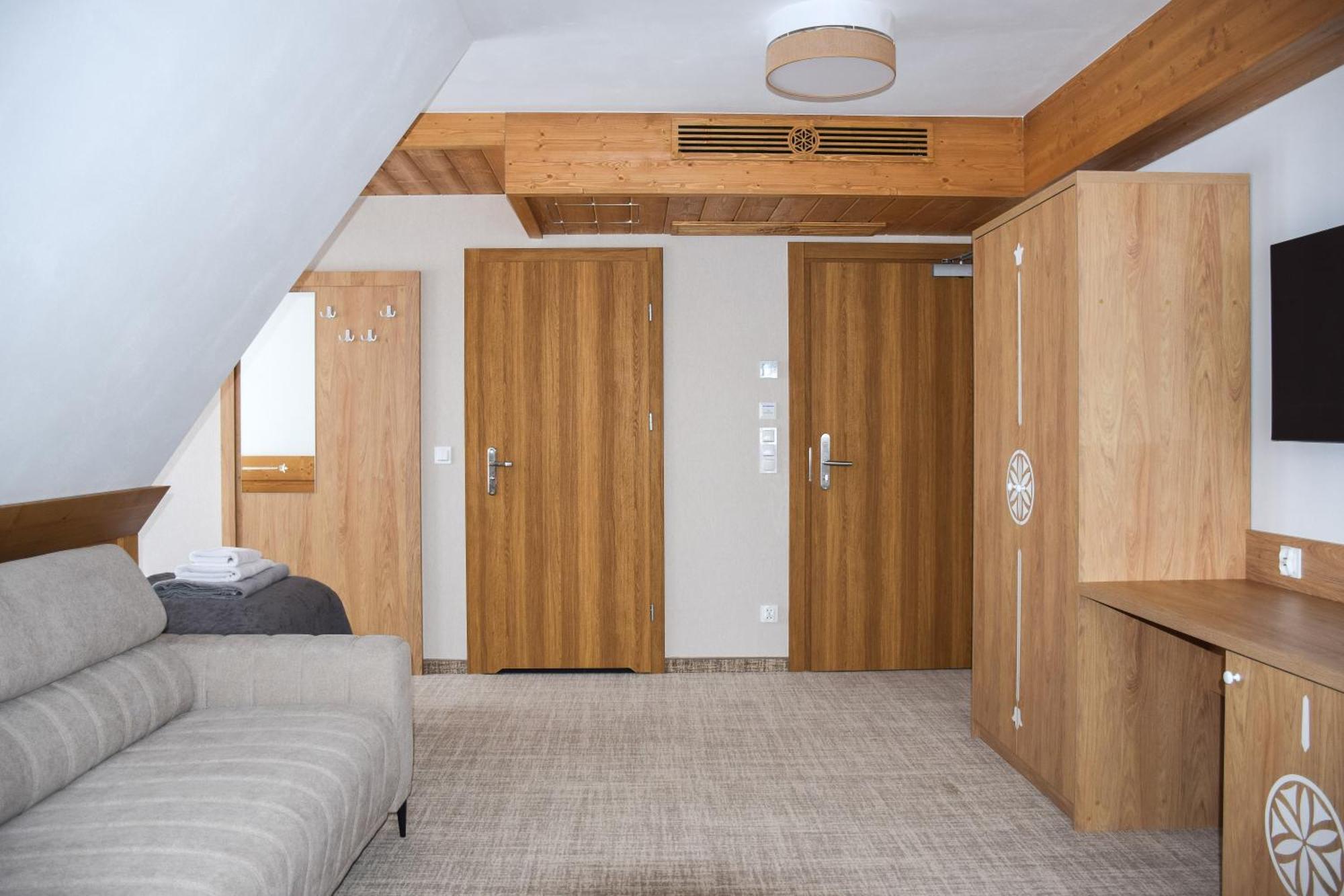 Kaniowka Ski Resort- Relaks W Gorach Z Basenem, Sauna I Jacuzzi ビャウカ エクステリア 写真