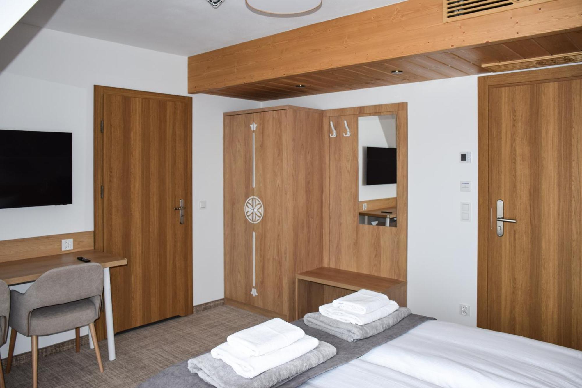 Kaniowka Ski Resort- Relaks W Gorach Z Basenem, Sauna I Jacuzzi ビャウカ エクステリア 写真