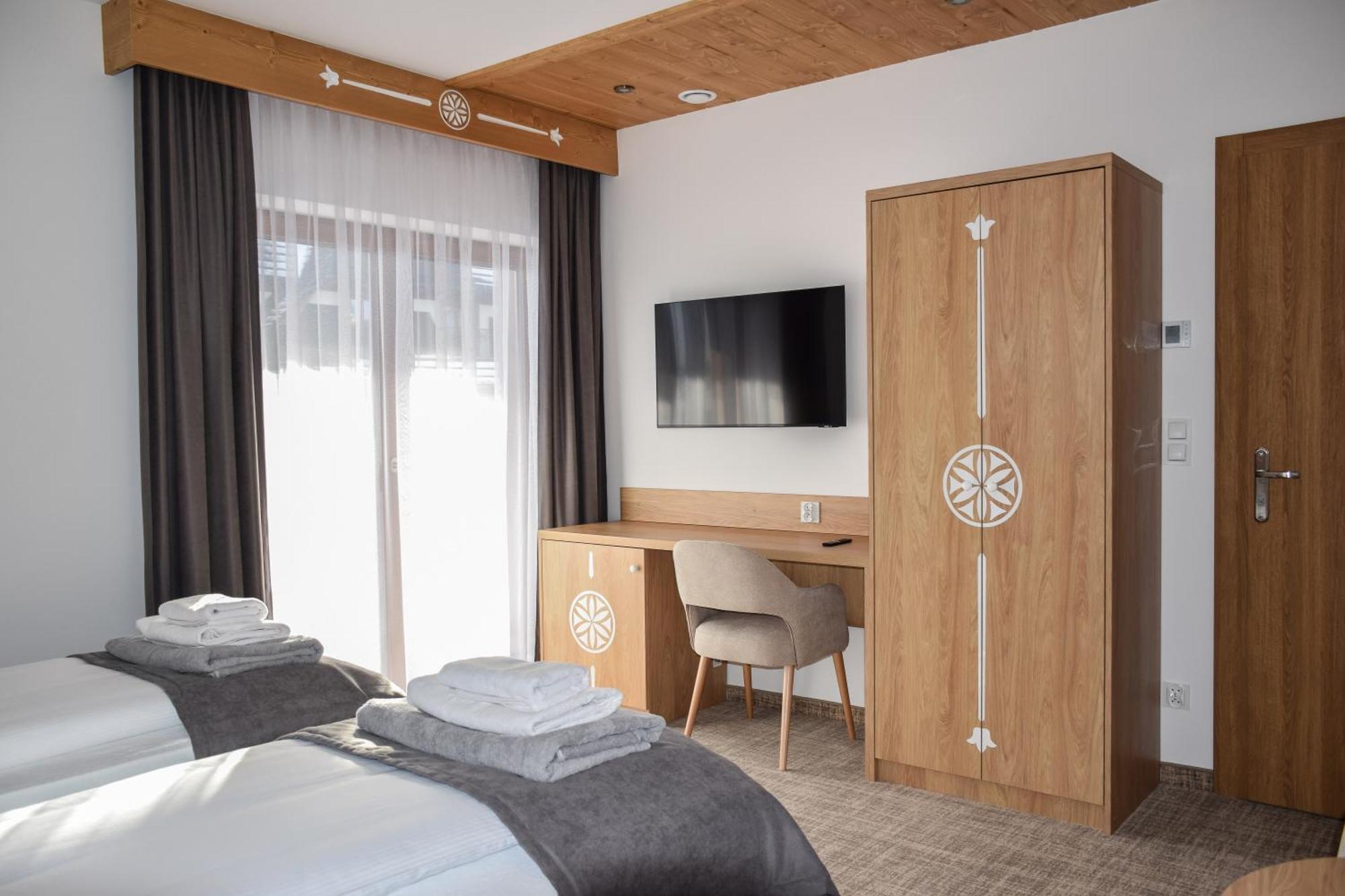 Kaniowka Ski Resort- Relaks W Gorach Z Basenem, Sauna I Jacuzzi ビャウカ エクステリア 写真