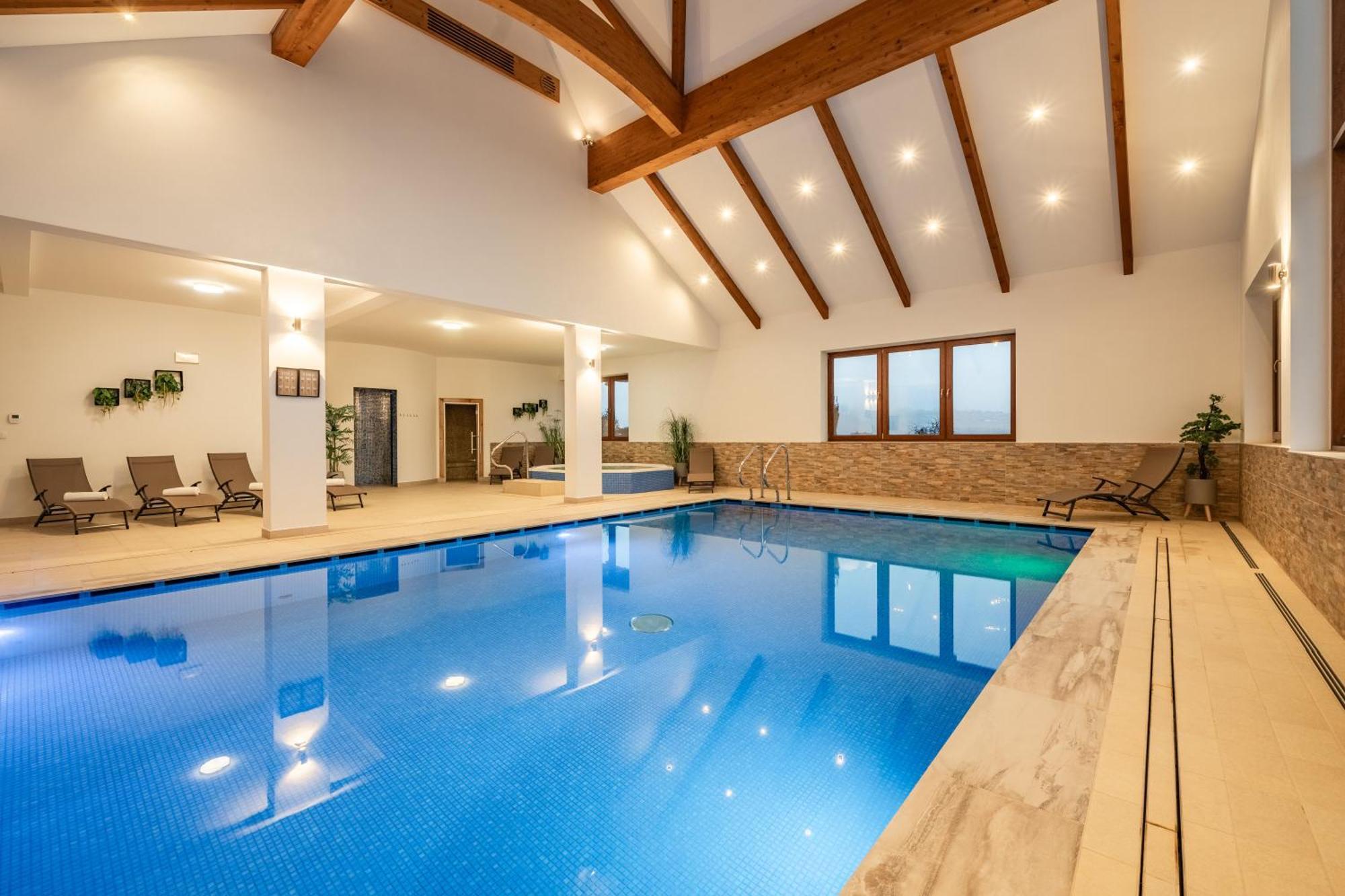 Kaniowka Ski Resort- Relaks W Gorach Z Basenem, Sauna I Jacuzzi ビャウカ エクステリア 写真